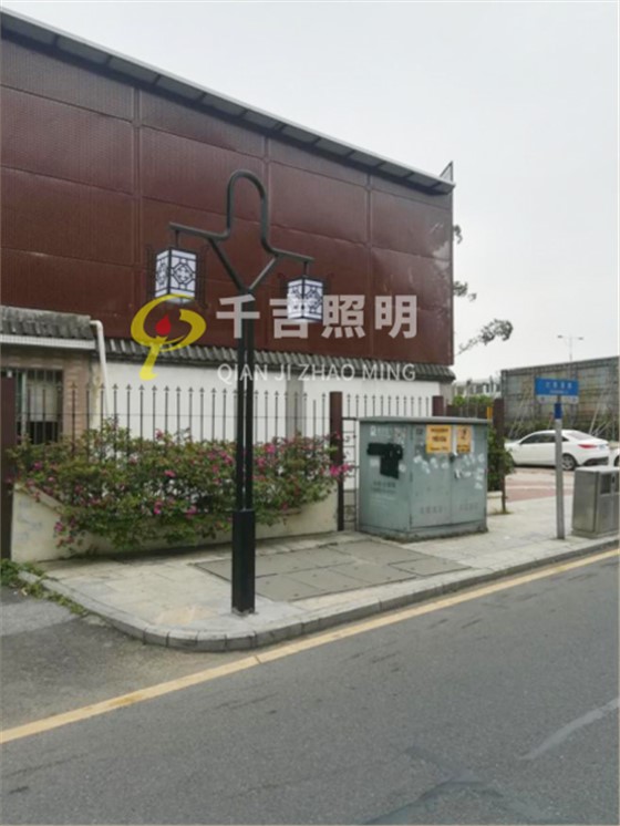 深度解析市政景觀路燈的優(yōu)點及缺點